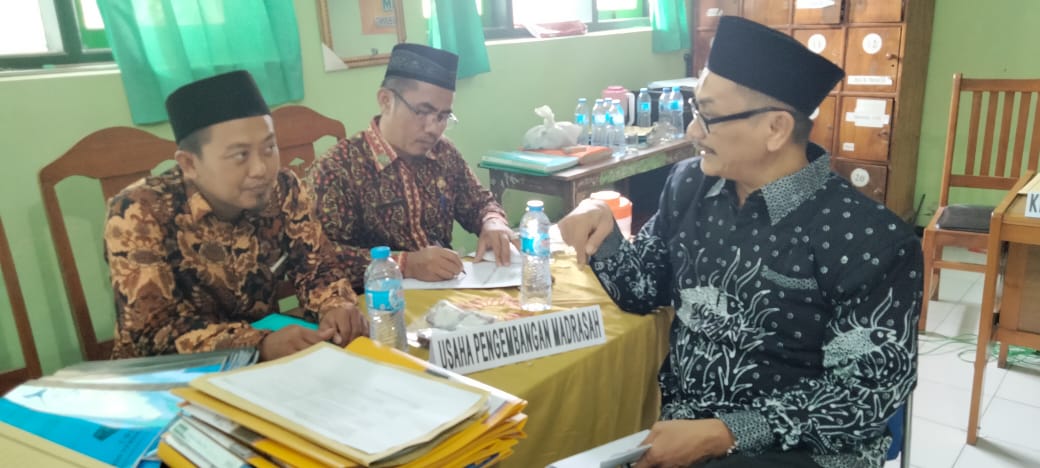 Prestasi Alumni